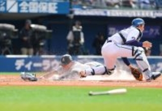 【巨人】春ＲＵＮ漫ヤングＧ！佐々木俊輔がヘッスラ追加点　先制点は平山功太が好走塁