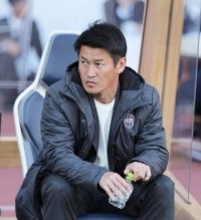 神戸、退任する吉田孝行監督が最終戦終える　サポーターから届いた多くの感謝の声に「僕の方がありがとうと言いたい」