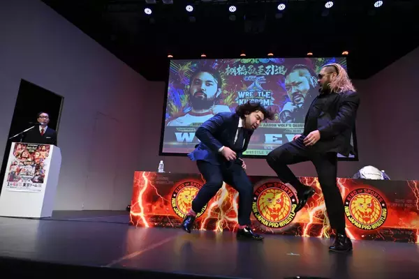 ウルフアロン、デビュー戦前日会見でＥＶＩＬに暴行を受ける「負けたら坊主、並びに柔道着禁止」も通告…１・４東京ドーム