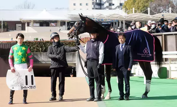 【東京２Ｒ・３歳未勝利】菊沢調教師がＪＲＡ通算３００勝達成　自身のバースデーＶのオマケ付き　現役では７２人目