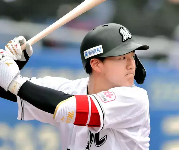 ロッテ・サブロー監督から”魔法の言葉”　西川が２戦連発の決勝３ラン