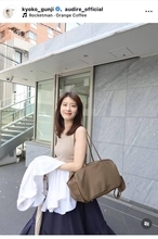 出産した日テレ・郡司恭子アナ、素肌あらわノースリ姿が「色っぽいっす！」「美しすぎ」「かわい～い！」