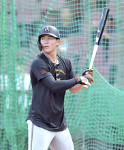 【巨人】皆川岳飛と岸田行倫が昇格即スタメン　石塚裕惺はマツダでプロ初の先発出場…広島戦
