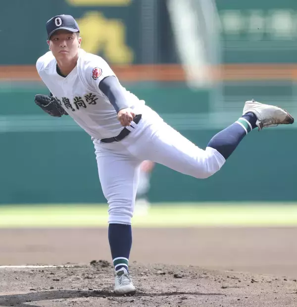 【甲子園】沖縄尚学の先発・末吉良丞が３回６安打３失点で降板　横浜打線活発　織田翔希との注目の投げ合い　ＤＨで勝機見いだす