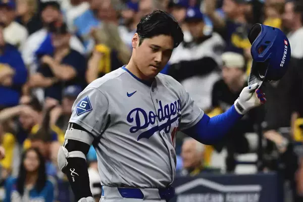 ドジャース痛恨の逆転負け　大谷翔平は四球から生還＆１２打席ぶり安打も…米自己ワースト１０６打席ノーアーチ　あす第２戦は山本由伸先発