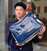 【ヤクルト】育成ドラフト１位の小宮悠瞳が寮に持ち込んだ思い出のグッズとは