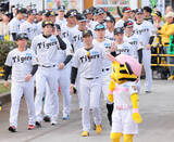 「【阪神】藤川球児監督リーグ制覇へ心機一転「連覇という言葉は使いません」「強いつもりというのが一番うそっぽい」」の画像1