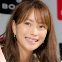 結婚１７年のエビちゃん　ＩＬＭＡＲＩとスタイリッシュな夫婦ショット！「かっこよすぎ」「綺麗～」