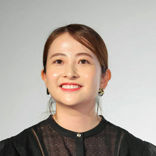 ＴＢＳ日比麻音子アナ、番組にイメチェン姿で登場「３０センチ以上カット」髪ばっさり「思い切ったね」「似合ってる」