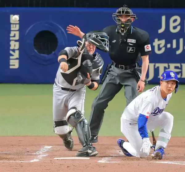 「【巨人】今季初スタメンの山瀬慎之助が爆肩＆４年ぶり長打で存在感「毎試合、スタメンで出たいと思っている」」の画像