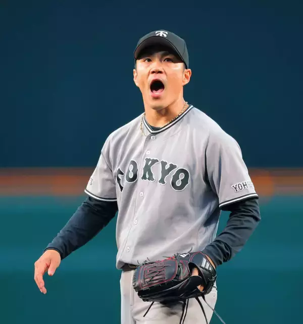 【巨人】ピンチでダルベックが一塁悪送球エラー→阪神の走塁死でチェンジ