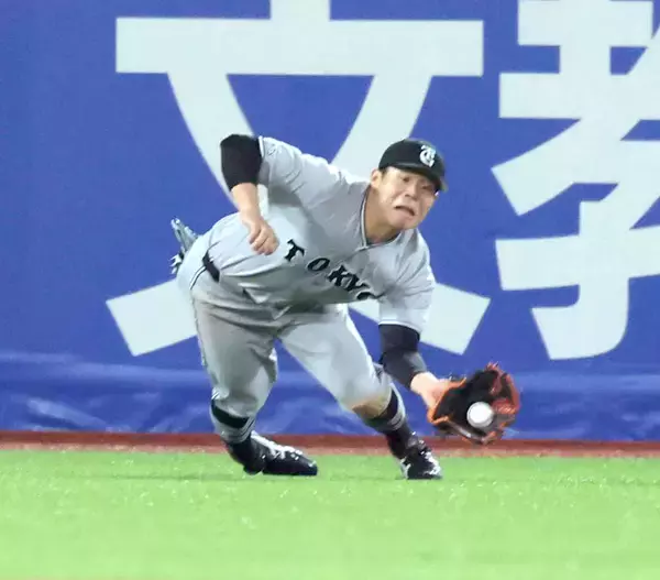 【巨人】佐々木俊輔がダイビングキャッチ　レフトに回った直後に超美技　阿部監督の采配ズバリ