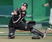 【ソフトバンク】３日の中日戦で左手首痛により交代した山本祐大は欠場へ　試合前練習に参加せず　渡辺陸が１軍合流