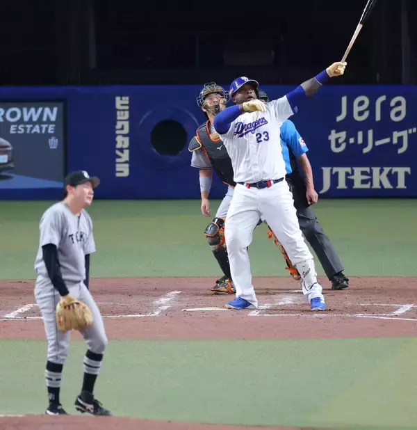 【巨人】竹丸和幸３回９安打　自己ワーストタイ８失点で無念の降板　サノーに２打席連続被弾　