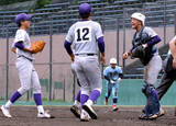 「【高校野球】１９８７年センバツ出場の古豪・富士宮西が継続試合制して２年連続県切符　山崎来斗が２日またぎの３安打完投「抑えられて良かった」」の画像1