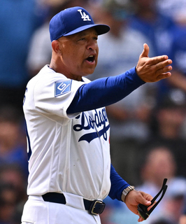 ロバーツ監督、復帰の大谷に「あまり過度の期待はしないで」「ホームランを打つかは…」　２番で復帰の理由にも言及