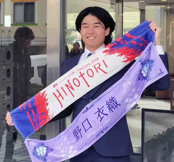 【ヤクルト】ドラフト４位左腕の増居翔太が入寮時に持ち込んだ推しのグッズ