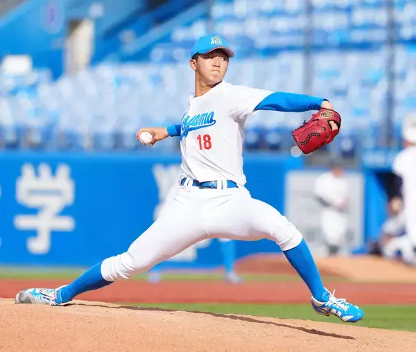 【大学野球】青学大のドラ１候補・鈴木泰成が８回ゼロ封で通算１０勝目　ロッテ・榎アマスカウトディレクター「総合力が高い投手」