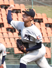 【高校野球】「下克上の夏」にＮＯ　センバツ８強・英明が意地の逆転で春夏連続出場王手　土壇場９回同点→１０回一挙６点…香川大会