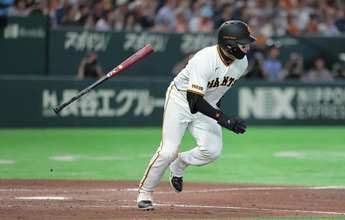 【巨人】丸がダメ押し２点タイムリー　初回には１７年連続盗塁をマーク…３回までに大量８点をリード