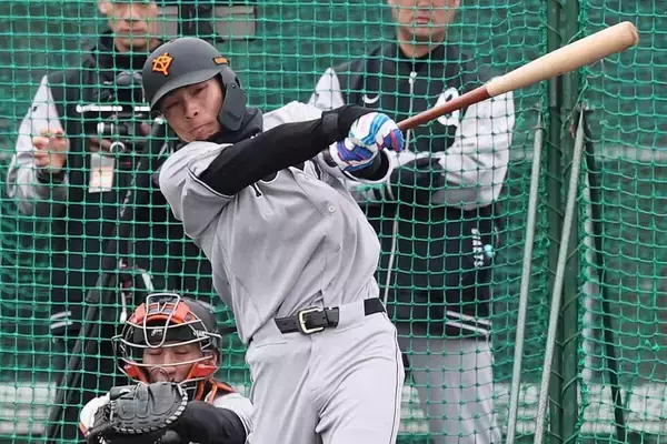 【巨人】育成・平山功太、長打含む３安打　２軍ライブＢＰで「右方向に強い打球が出てよかった」