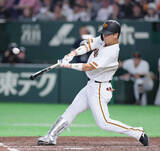 「【巨人】「代打で出て、あそこをさばくんだから」阿部監督、代打逆転Ｖ３ランの大城卓三を絶賛」の画像1