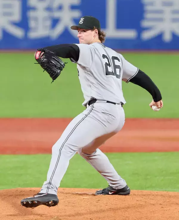 【巨人】悲願の初勝利へウィットリーが初回無失点の立ち上がり　４点の大量援護もらいマウンドへ