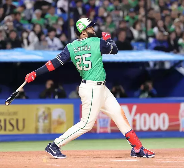 【ヤクルト】サンタナが６試合ぶりの７号２ラン「自分のポイントで打つことができました」