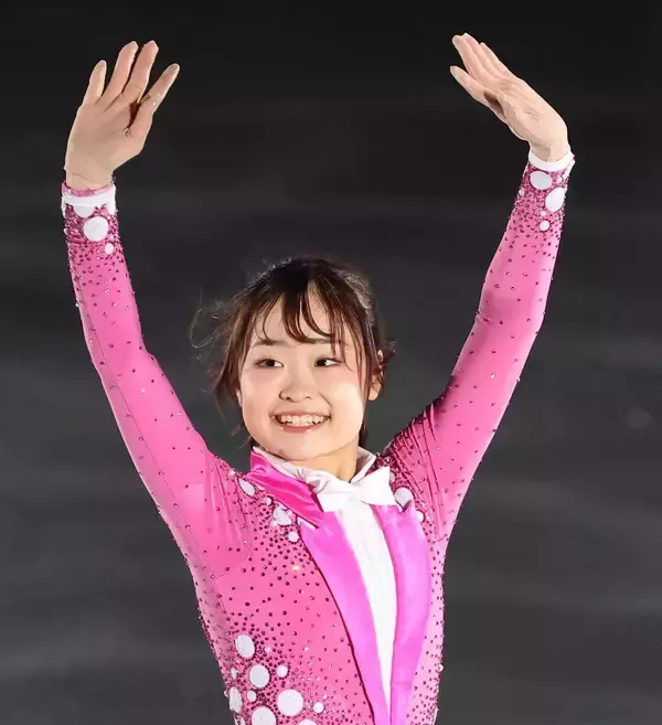 フィギュアの島田麻央が大リーグで始球式「投げ方から学び、猛特訓中」エンゼルス―ドジャース戦で大役