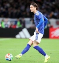Ｗ杯日本代表・アヤックスＤＦ板倉滉が復帰後最長のフル出場　ＤＦ冨安健洋は出番なし