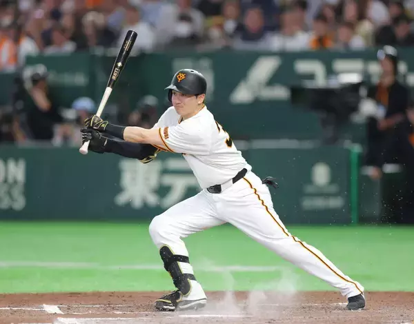 【巨人】泉口友汰が１８打席ぶり安打　才木浩人から内野安打で１週間ぶりのＨランプ
