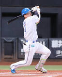 「【日本ハム】「打撃のことなんて考えられない」今季初スタメンマスク郡司裕也が、いきなりの一発に「勝ちたい～！」」の画像1