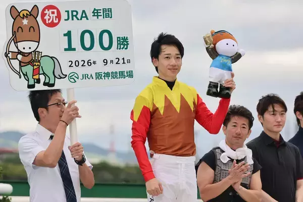 ロブチェンの始動戦直前に…　松山弘平騎手が阪神１０Ｒで７年連続のＪＲＡ年間１００勝達成　「毎年目標にしている数字」