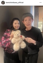 「可愛い後輩　嬉しい」大病から復帰の美川憲一、美人歌手の祝福に感謝「愛されてますね」と反響