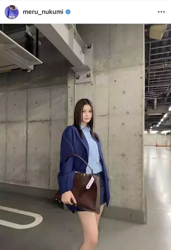 めるる、短すぎるボトムスから目が離せない「えっ！」「めちゃめちゃいい」「どタイプすぎる」ロングジャケットで春コーデ