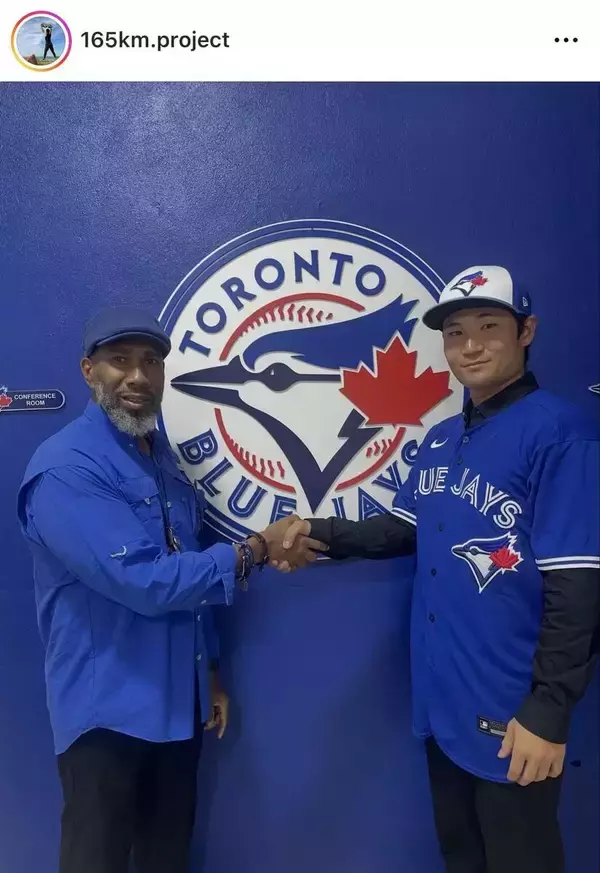 最速１６１キロの金城朋弥がブルージェイズと正式契約「結果で恩返しできるよう全力で」　“無名の剛腕”　岡本和真と共闘目指す