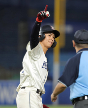 【大学選手権】 国学院大が４強進出　リーグ戦５発の石野蓮授が８回に劇的な逆転２ラン