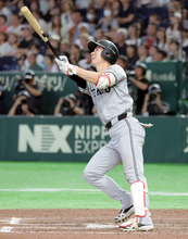 【巨人】２安打の松本剛「８月が勝負」守護神温存につながるダメ押し打　“ミリ単位”の技で好調キープ