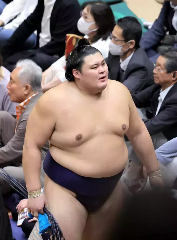 横綱・大の里が３敗でトップ並ばれる　八角理事長「集中し切れていない」　賜杯かけて千秋楽は大関・安青錦との相星決戦　