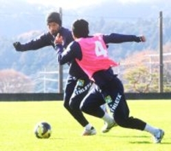 元日本代表ＦＷ川又堅碁がＪ３沼津を救う　ＪＦＬ滋賀との入れ替え戦第２戦は２点差以上勝利なら残留