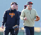 「【巨人】ルーキーズ好発進　ドラ５内野手・小浜佑斗は初日から居残り打撃「いい準備ができた」…ドラ１＆ドラ２はブルペン入り」の画像1