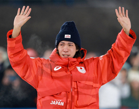 【五輪】スキージャンプ男子ラージヒル二階堂蓮が悔し涙の銀メダル　日本ジャンプ陣最多に並ぶ３個目のメダル
