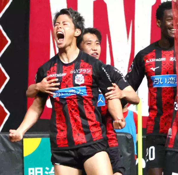 【Ｊ２札幌】大森真吾”涙”の決勝ゴール　途中出場から後半ＡＴ４分にプロ２点目　初のお立ち台で「正直、自分でも泣いたか分からない」