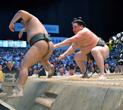 横綱のしこ名を継ぐ旭富士が幕下Ｖ　序ノ口から４場所連続優勝は史上初の快挙「自分を信じて相撲を取った」
