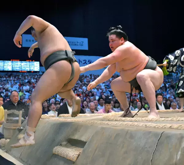 横綱のしこ名を継ぐ旭富士が幕下Ｖ　序ノ口から４場所連続優勝は史上初の快挙「自分を信じて相撲を取った」