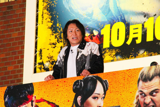 狩野英孝　後藤洋央紀と新宿の巨大ビジョンジャックし「スト２」ガチンコ対決「子どもの頃を思い出しました」