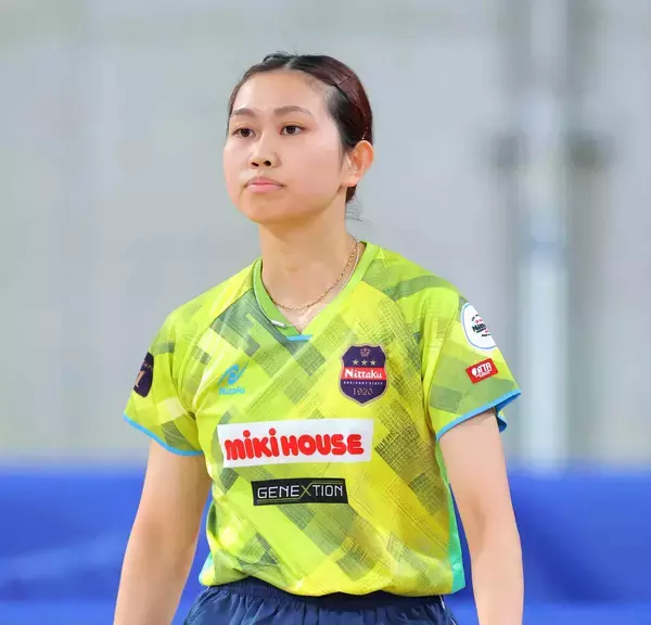 【卓球】快挙！２８歳カットマン・佐藤瞳が日本勢初制覇に王手「信じられない」促進ルール適用の死闘　世界７位中国の陳幸同に４―１で粘り勝ち…チャイナスマッシュ