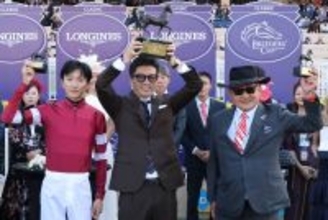 「私の前世は国かなんか救ってるんだと…」藤田晋オーナーがフォーエバーヤング年度代表馬選出に喜びの声