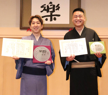 桂三実「来年出なくていい」“三度目の正直”で上方落語若手噺家グランプリ優勝　準Ｖは桂九ノ一