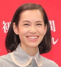 「うわ、何が起きたの？！大丈夫？」水原希子が血まみれ！？ビックリショットが話題「！？」「ホラ〜」